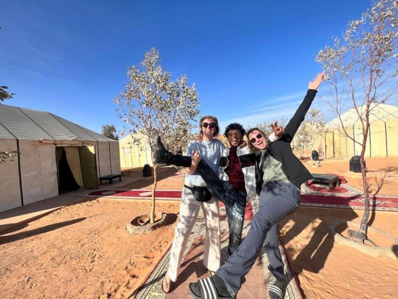 Merzouga Camp & Desert Activities 外观 照片